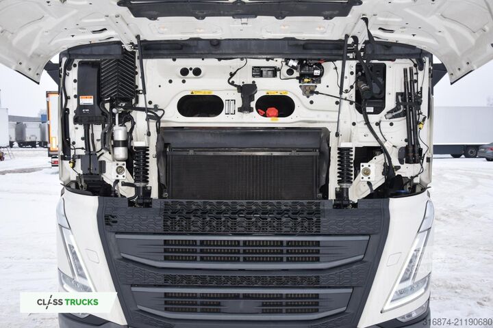 Standardní tahač VOLVO FH 500 Globetrotter XL Varios