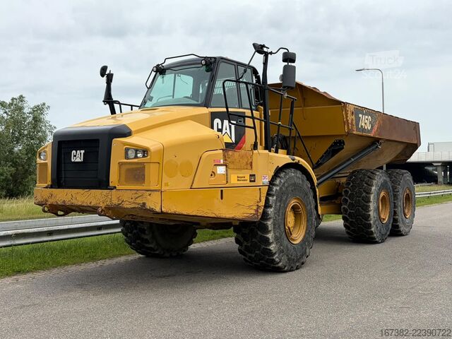 Muldenfahrzeug Caterpillar 745C