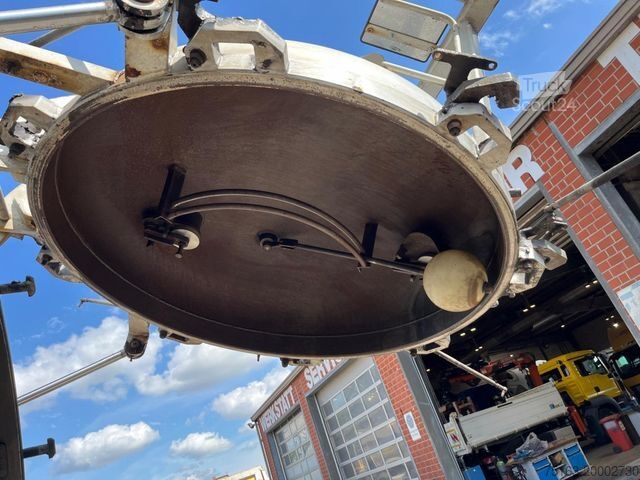 Tankanhänger  BDF-Anhänger AZW 18 Tankanhänger Bj-2011 Saug+Dr