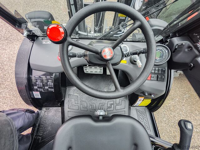 Terénní vysokozdvižný vozík Manitou MC 25-4