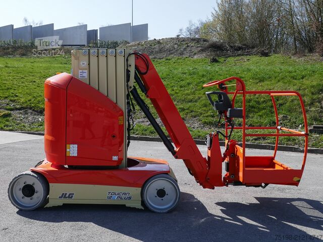 Vertical mast platform JLG Toucan 12E Plus