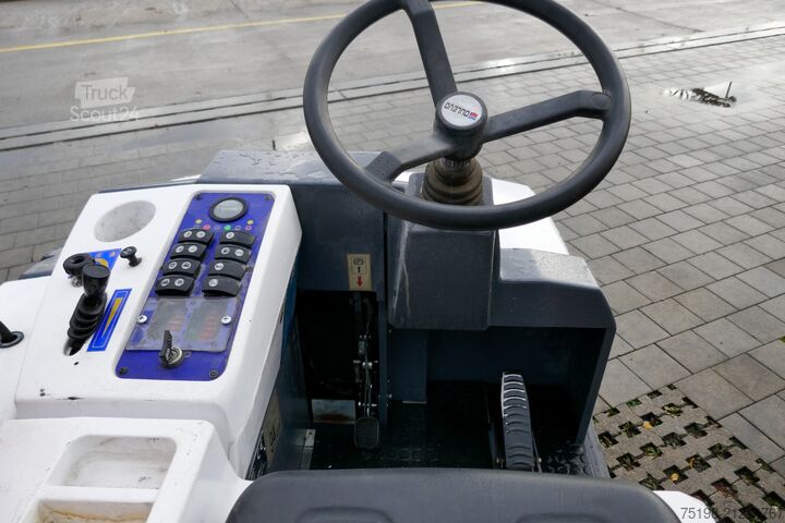 Opslagtechnologie Dulevo Kehrmaschine 90 BK