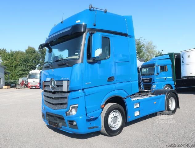 وحدة جرار قياسية Mercedes Benz 1851 LS Actros Gigaspace Retarder Standklima