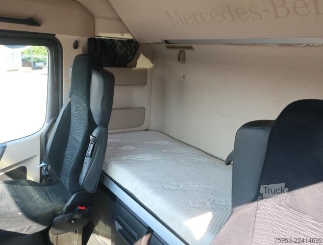 Standartinis vilkikas Mercedes-Benz 1851 LS Actros Gigaspace Retarder Standklima