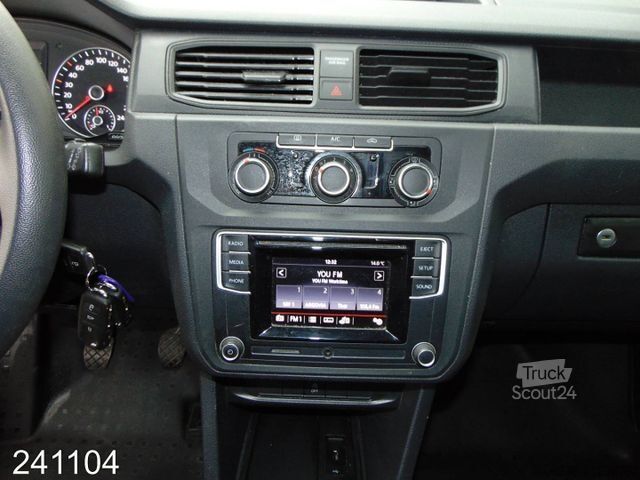 Slēgtais furgons VOLKSWAGEN Caddy Maxi 2.0 TDI -KLIMA-Regaleinbau-HFT-