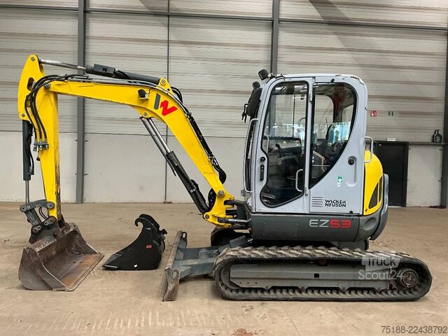 حفارة صغيرة Neuson EZ 53
