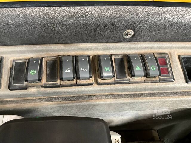 حفارة صغيرة Neuson EZ 53