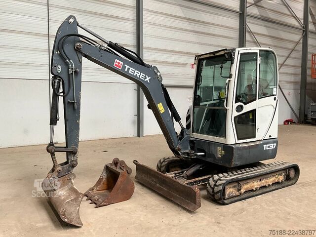 μίνι εκσκαφέας Terex TC 37