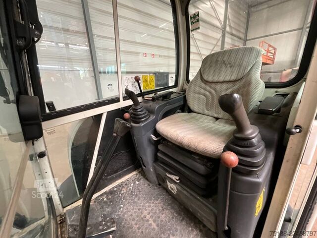 μίνι εκσκαφέας Terex TC 37