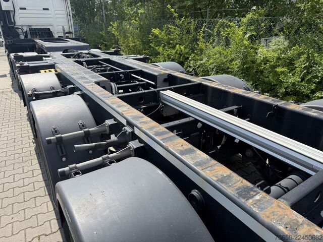 Semirremolque con caja intercambiable web trailer LPRS 24  3 Achs Container- Chassis incl. Generator TranscoolWenig Benutzt