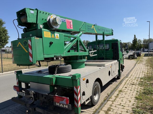 Transportador de conversión especial grúa KLAAS MAN TGL 8.180 KLAASS K26-34 TS Kran