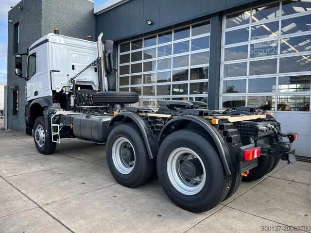 Schwerlast Mercedes-Benz Arocs 4058 AS 6x6 Tractor Head 180T Push Pull E...