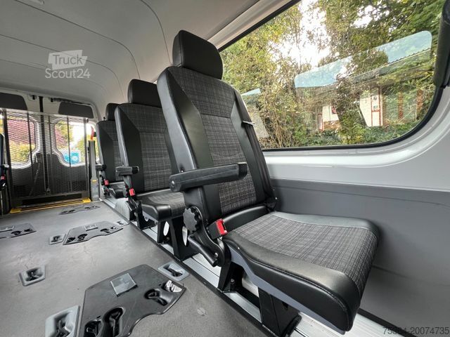 Kleinbus VOLKSWAGEN Crafter 2.0 Tdi Maxi L3 9 Sitze Klima+Lift Euro6