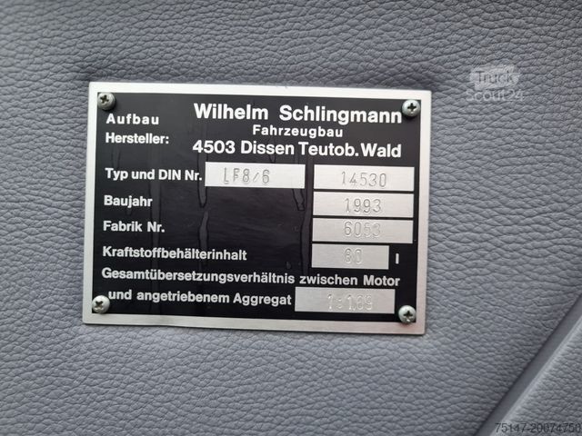 Skriňová dodávka MERCEDES-BENZ 814 D Vario Doka Feuerwehr LF 8/6 Pumpe