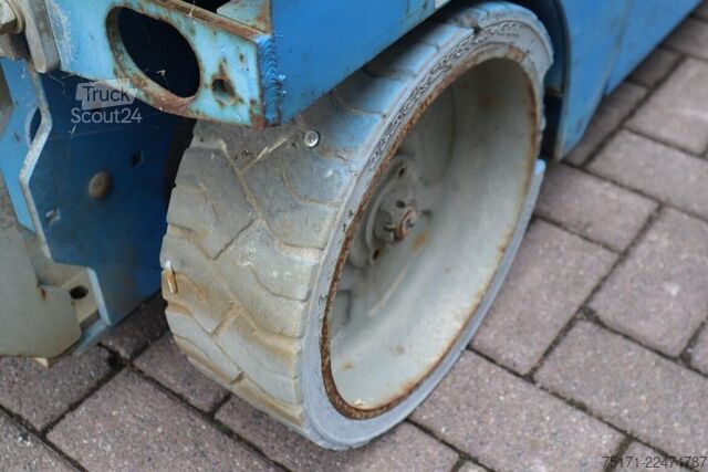 Scherenhebebühne Genie GS2632 Electric, 10m Working Height, 227kg Capacit