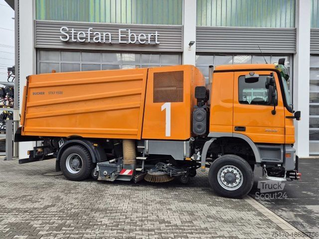 Road sweeper MERCEDES-BENZ Actros 2032 A 4x4 Bucher STKF 9500 Airport