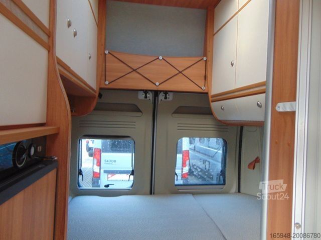 Τροχόσπιτο αυτοκινούμενο PÖSSL 2Win Vario Hochdach - Motor nur 3000 Km