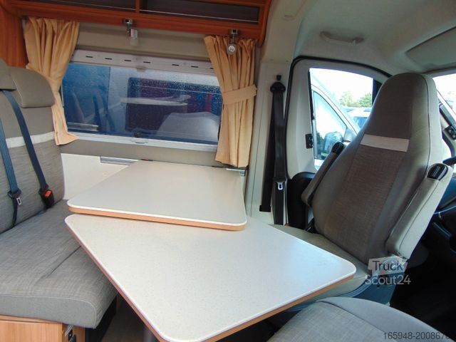 Τροχόσπιτο αυτοκινούμενο PÖSSL 2Win Vario Hochdach - Motor nur 3000 Km