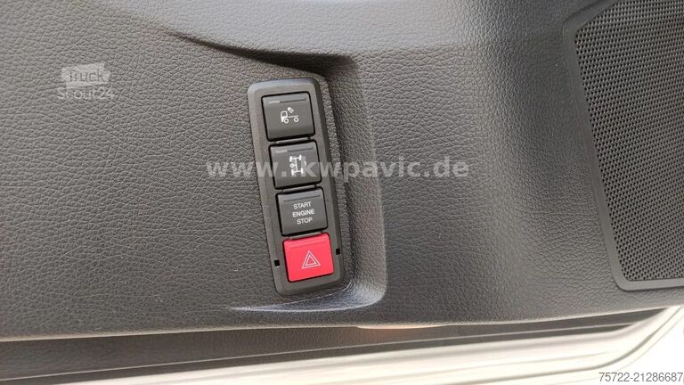 Kranwagen MAN TGX 26.540 6x2-4 LL Containerpritsche/Fassi 545