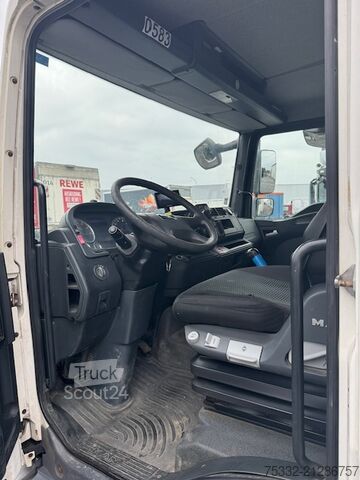 Plate-forme élévatrice sur camion MAN TGL 12.180 Schalt Euro 5 Versalift 15m