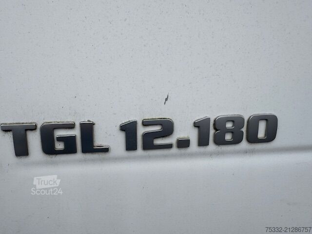 Plate-forme élévatrice sur camion MAN TGL 12.180 Schalt Euro 5 Versalift 15m