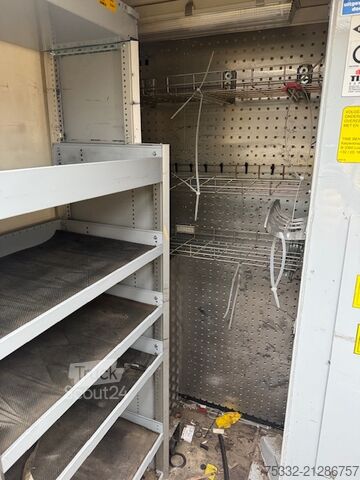 Plate-forme élévatrice sur camion MAN TGL 12.180 Schalt Euro 5 Versalift 15m