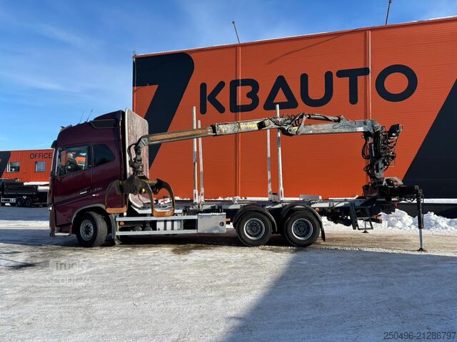 Transportador de troncos Volvo FH 16 750 6x4 JONSERED J1088S79 / RETARDER