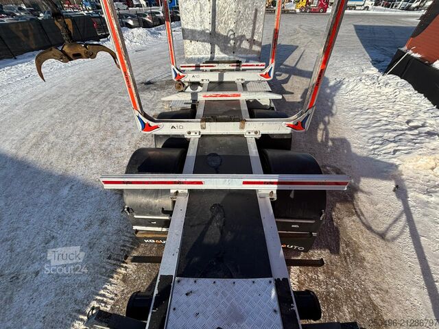 Transportador de troncos Volvo FH 16 750 6x4 JONSERED J1088S79 / RETARDER