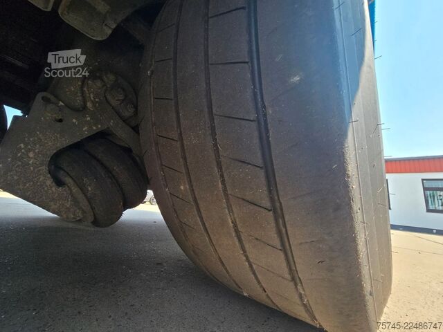Kopperipuoliperävaunu STAS S300ZX * SCHUBBODEN * 2X LIFT * 2X PALETTENK. *