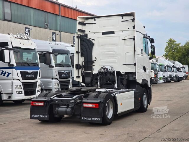 Vakio vetoauto RENAULT T 520 * ACC * KLIMAAUT. * SPURHALTE *