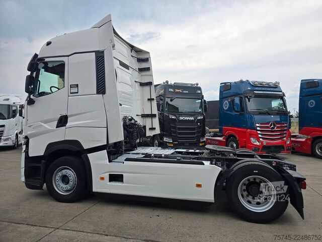 Vakio vetoauto RENAULT T 520 * ACC * KLIMAAUT. * SPURHALTE *