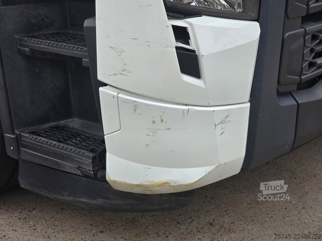 Vakio vetoauto RENAULT T 520 * ACC * KLIMAAUT. * SPURHALTE *