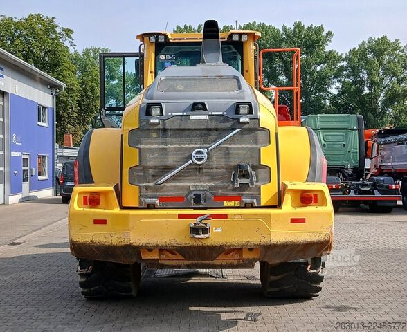 Hjullæsser VOLVO L180H Radlader 29,7 t *Waage *12.069 h