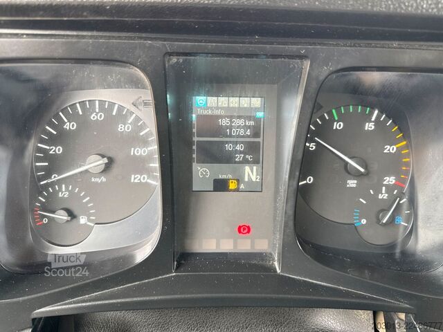 Betonpumpen-LKW MERCEDES-BENZ AROCS 4451 8x4 EURO 6 Betonpumpe SERMAC 5RZ51