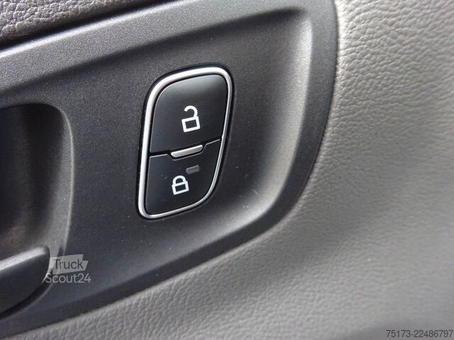 Dostavno vozilo s kesonom FORD Transit 350 L4 130PS HA Trend Koffer Flügeltüren