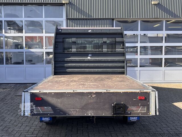 Грузоподъемная платформа Ford Transit 350 2.0 TDCI L4 DC Cruise controle Trek...