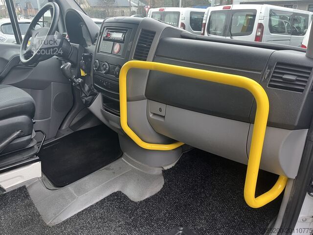 Přeprava invalidních vozíků Mercedes-Benz Sprinter Rolstoelbus 9-persoons 313 2.2 CDI 366...
