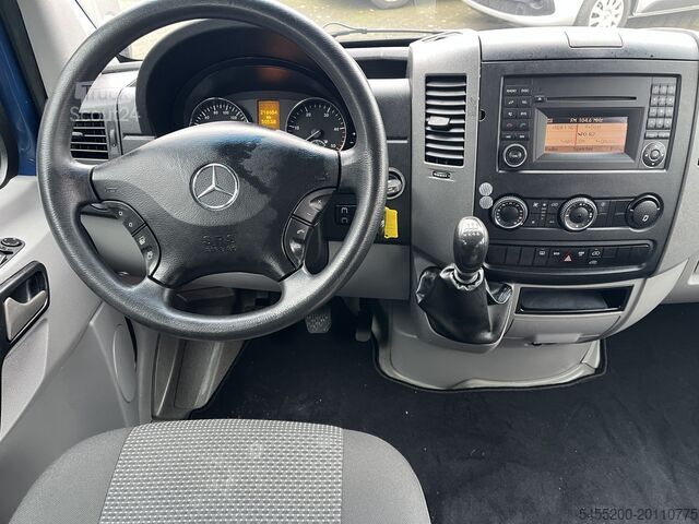 Přeprava invalidních vozíků Mercedes-Benz Sprinter Rolstoelbus 9-persoons 313 2.2 CDI 366...