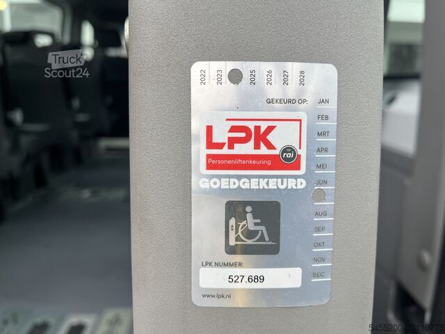 Přeprava invalidních vozíků Mercedes-Benz Sprinter Rolstoelbus 9-persoons 313 2.2 CDI 366...