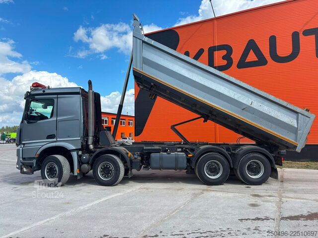 Ανατρεπόμενο φορτηγό Mercedes-Benz Arocs 3251 8x4 BOX L=6155 mm