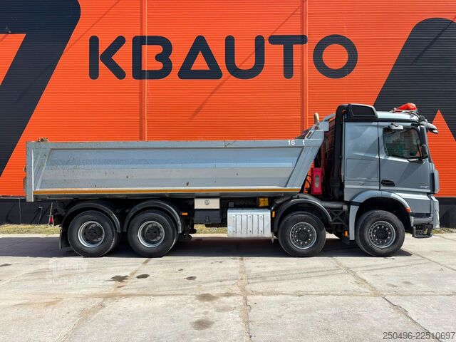 Ανατρεπόμενο φορτηγό Mercedes-Benz Arocs 3251 8x4 BOX L=6155 mm
