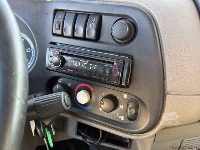 Furgão transportador de automóveis DAF LF55.220 SCHUIFPLATEAU EURO5