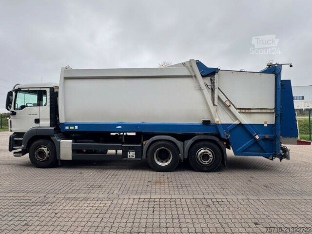 Vuilniswagen MAN 26.320 6x2 TGS