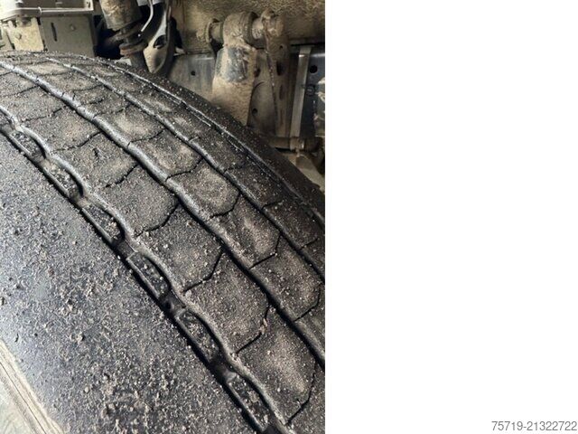 Vuilniswagen MAN 26.320 6x2 TGS