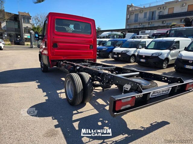 șasiu de dubă Iveco DAILY 35-21 ANNO 2021 CAMB AUTOM PASSO 3