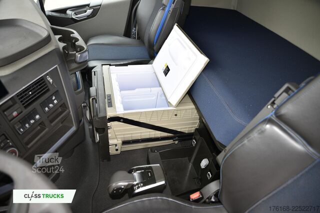 стандартний тягач VOLVO FH 500 Globetrotter XL I-ParkCool ACC