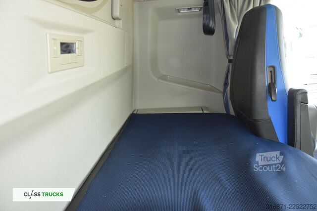 стандартен влекач VOLVO FH 460 Globetrotter XL i-Save