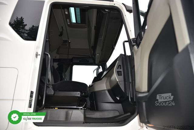 Standarta vilcējs MAN TGX 18.470 GX