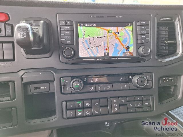 Стандартен влекач Scania R 460 A4x2NA