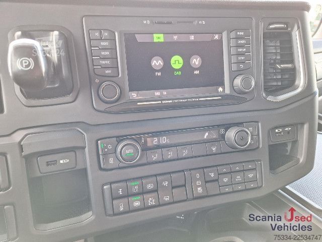 Стандартен влекач Scania R 460 A4x2NA